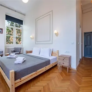 buradan rezervasyon yapın