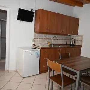2* Konukevi Melis